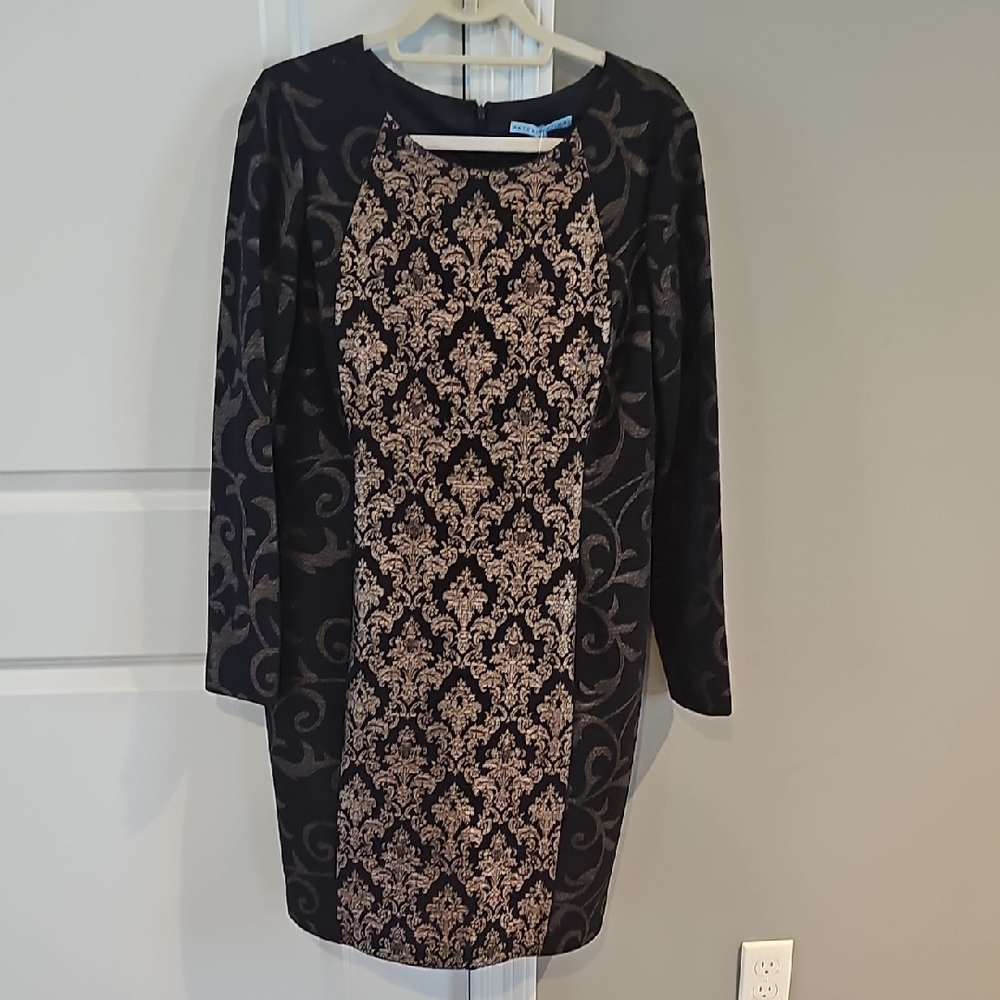 ANTONIO MELANI Black and Gold Damask Long Sleeve Sheath Dress
